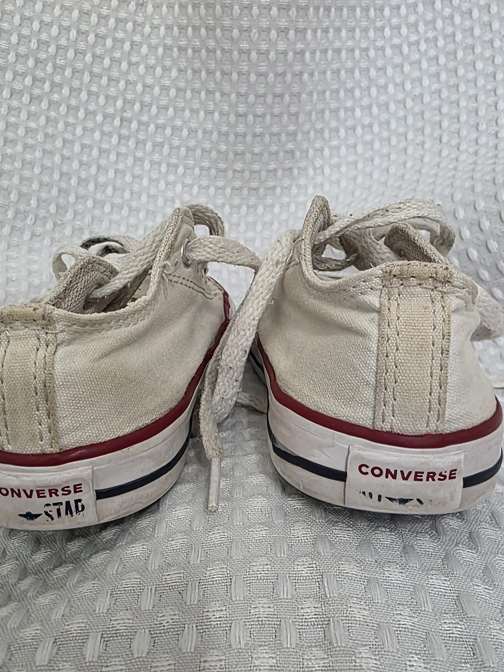 Converse Chuck Taylor All Star Infant Size 8 White Low-Top Sneakers